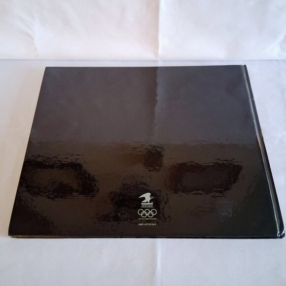 Wildflowers A Collection of U.S. Commemorative Stamps Book - Picture 4 of 10